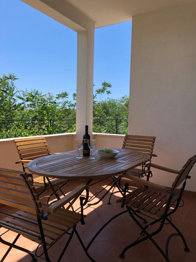 Apartments Mira Trogir Exterior photo